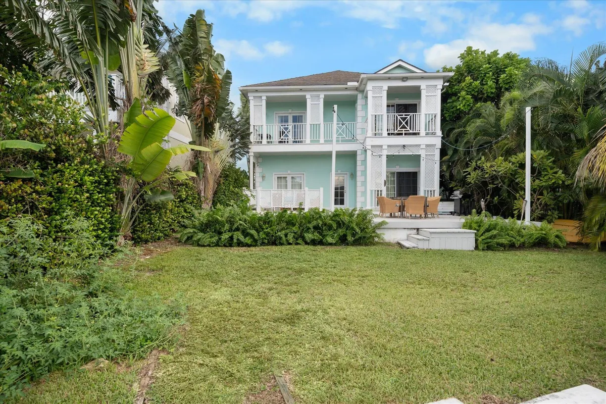 Bahamas Real Estate | View SANDYPORT ROYAL PALM CAY, 18A | 4 Beds, 4 Baths