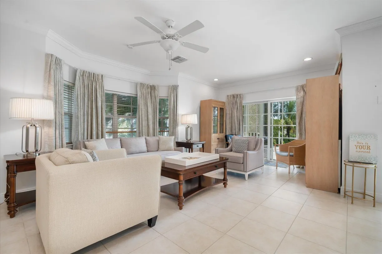 Bahamas Real Estate | View SANDYPORT ROYAL PALM CAY, 18A | Listing
