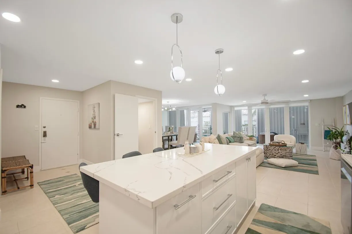 Bahamas Real Estate | View CABLE BEACH, 2B | 2 Beds, 2 Baths