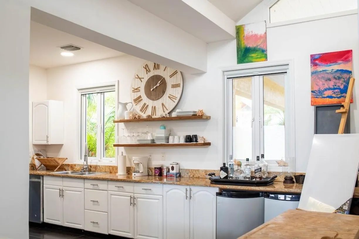 Bahamas Real Estate | View WATERS EDGE OCEANHILL BVD, A-1 | Listing