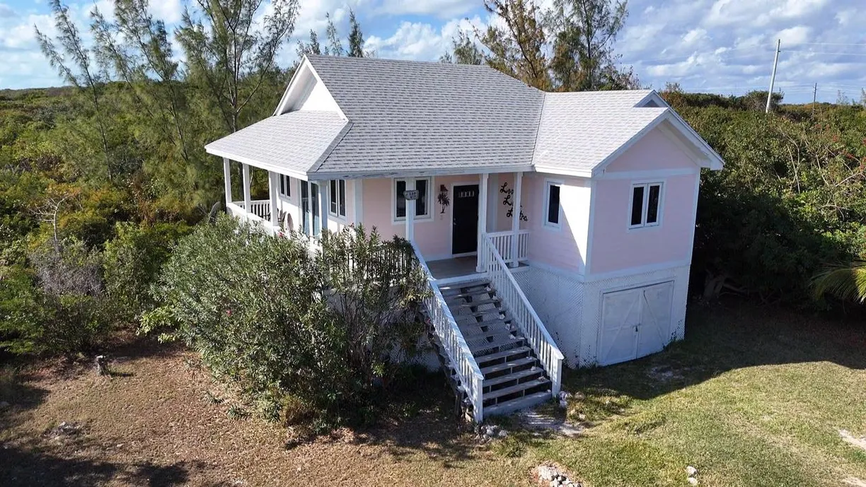 Bahamas Real Estate | View RAINBOW BAY SUBDIVISION, 19 | 2 Beds, 2 Baths
