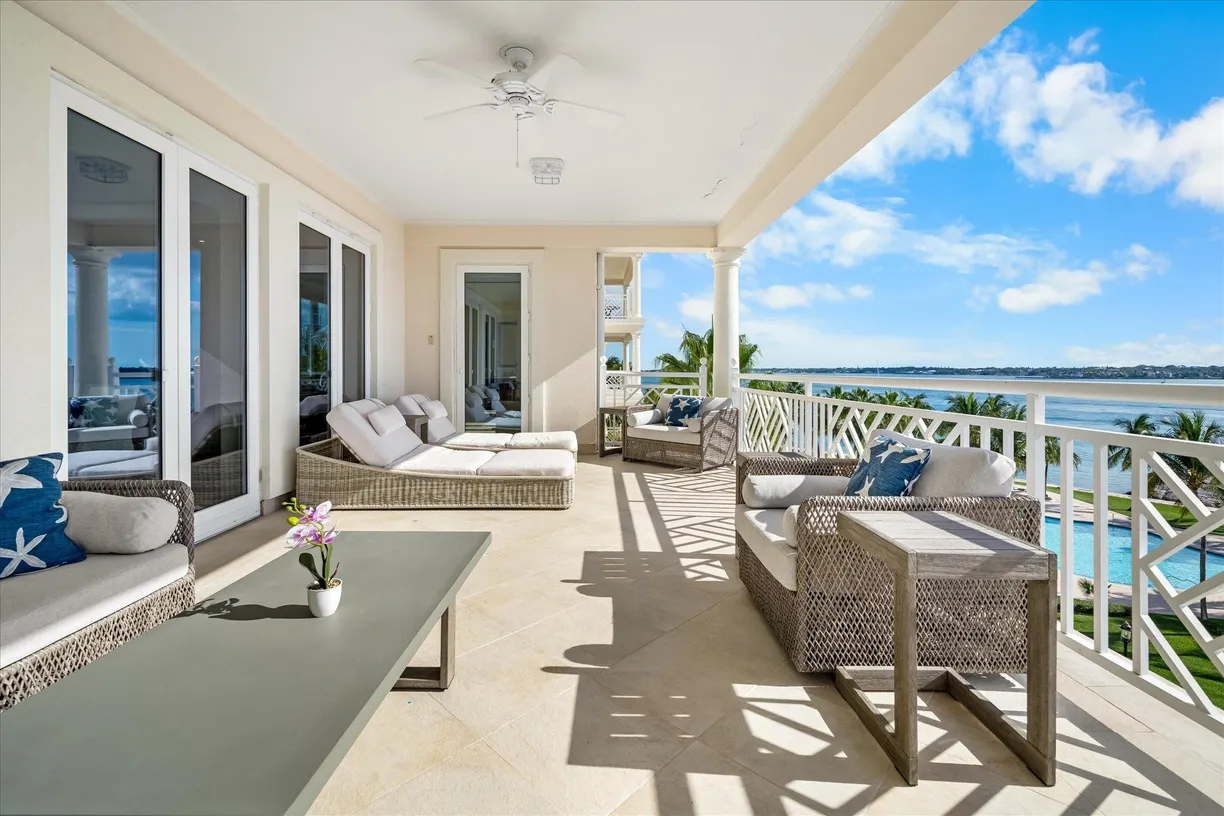 Bahamas Real Estate | View OCEAN CLUB RESIDENCES & M, B4.3 | Listing