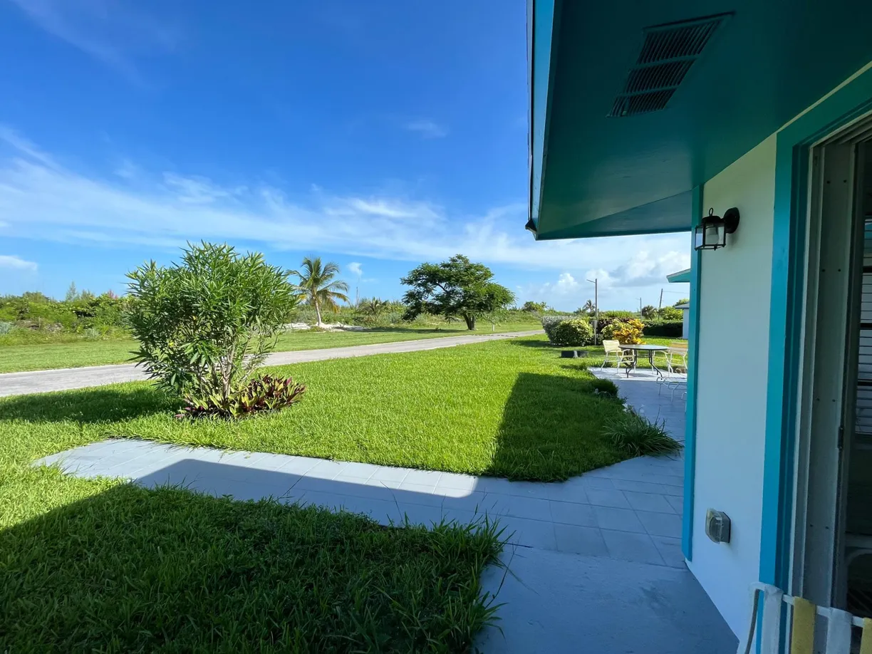 Bahamas Real Estate | View Beach Road BEACH VILLAS, 529 | Listing