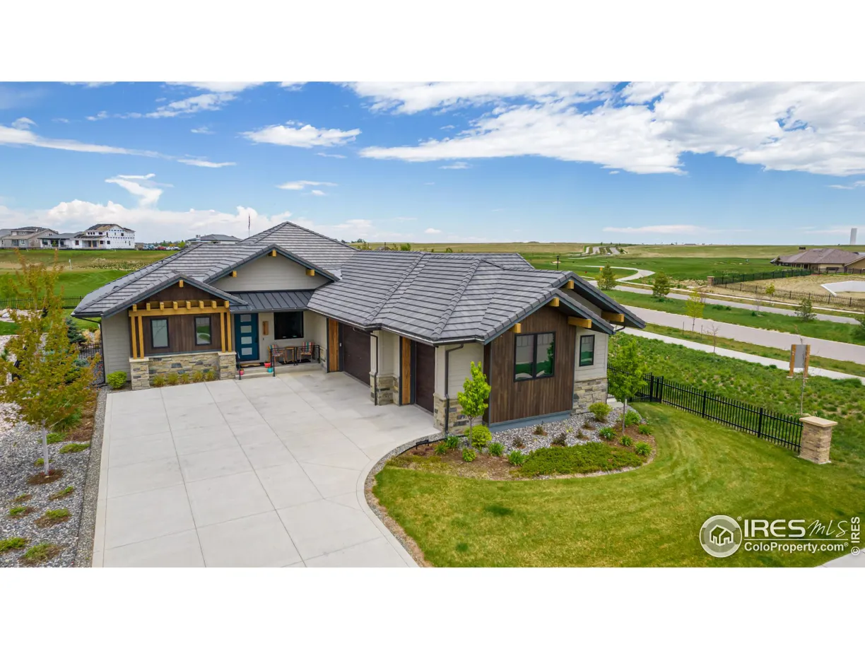 Denver Real Estate | View HERON LAKES Pkwy | 5 Beds, 3 Baths