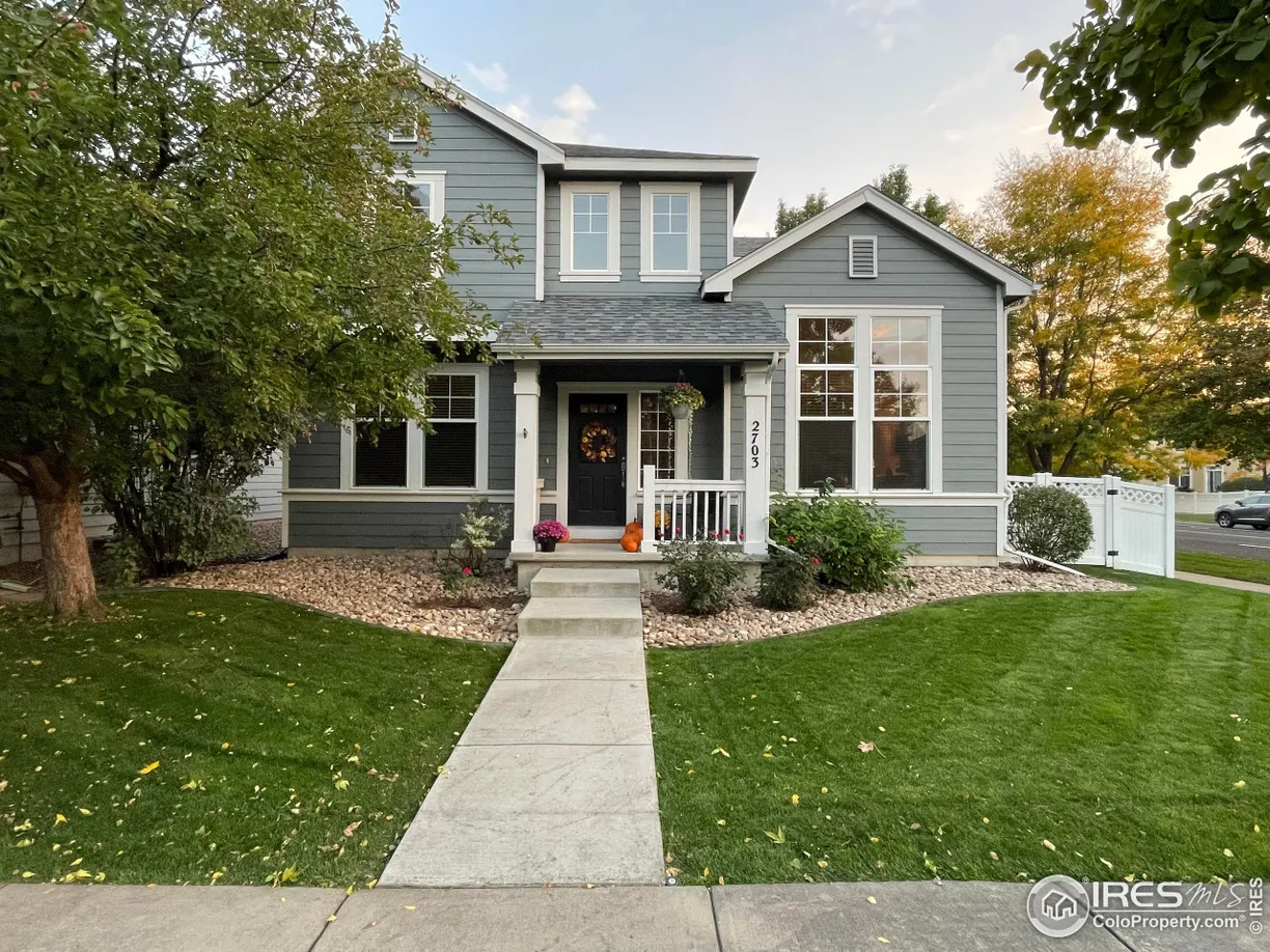 Denver Real Estate | View Amber Waves Ln | 4 Beds, 4 Baths