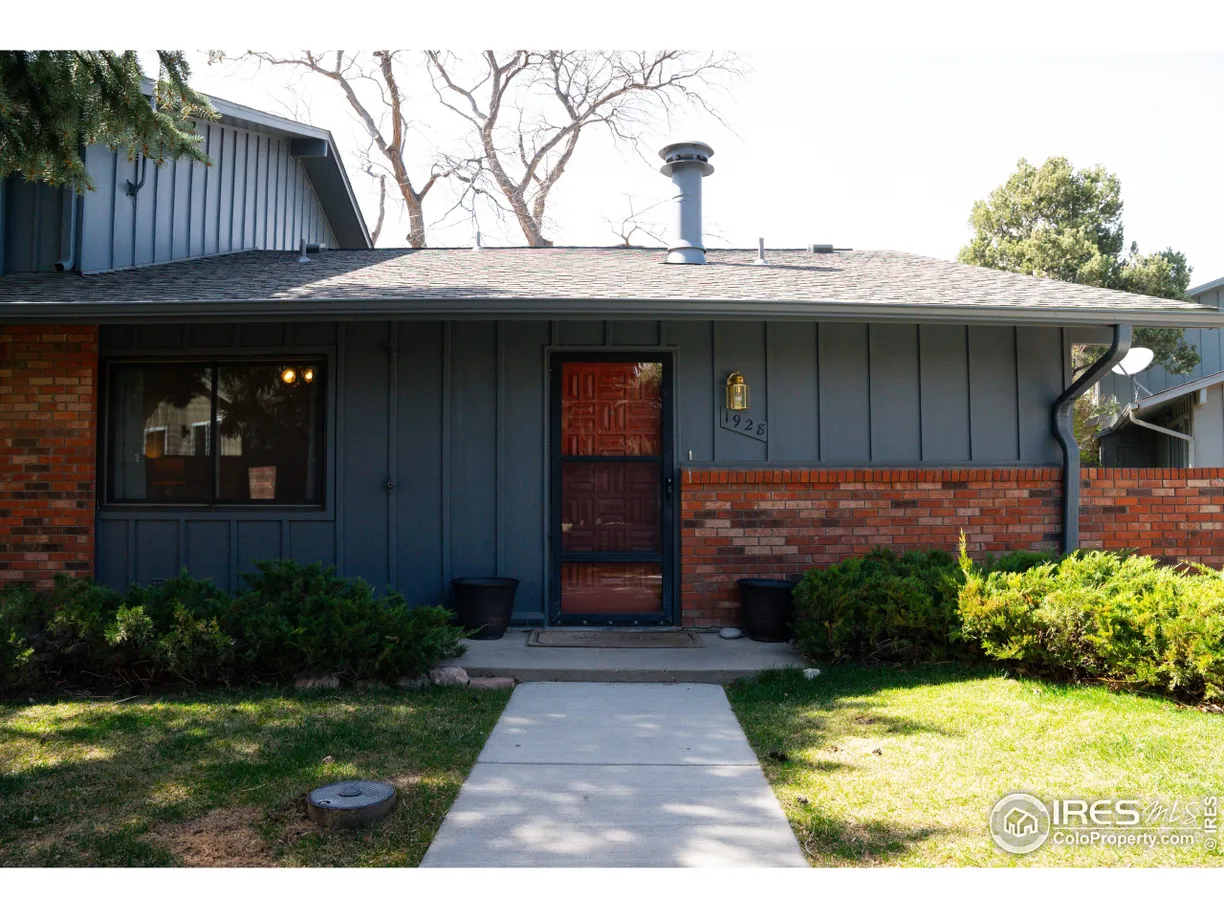 Denver Real Estate | View Adriel Ct | 2 Beds, 1 Bath
