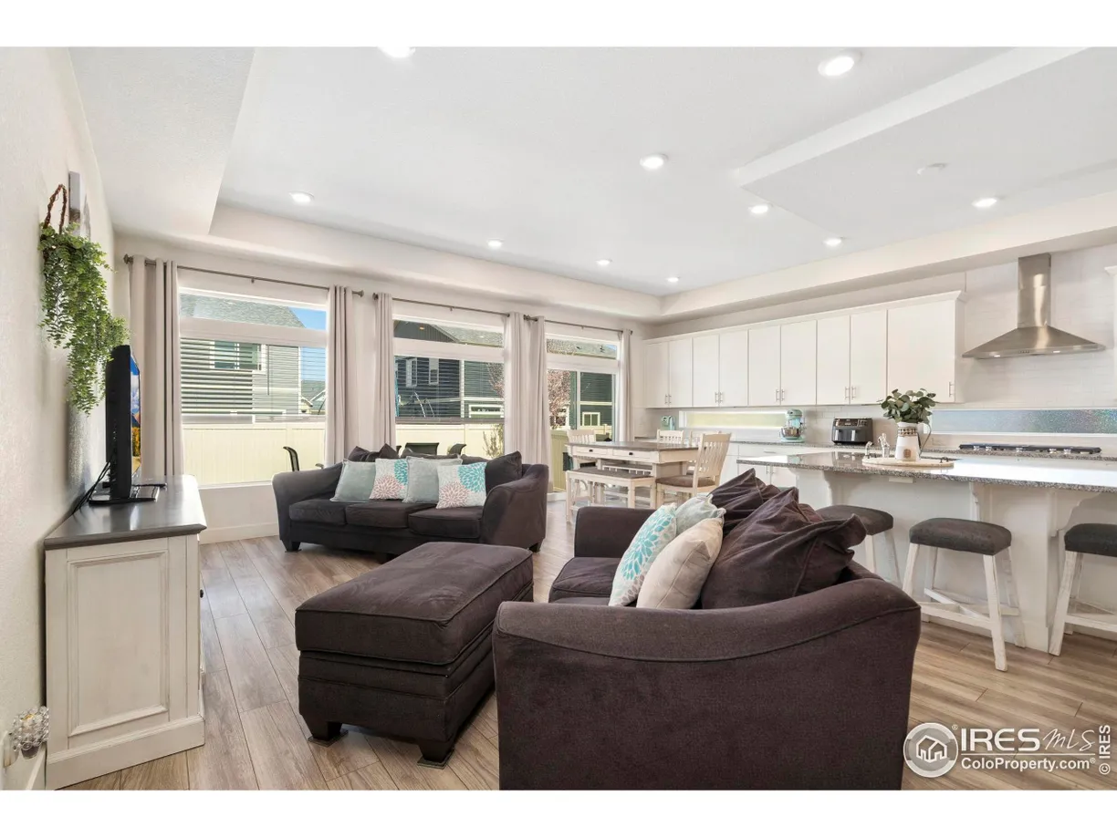 Denver Real Estate | View Lacewood Ln | 5 Beds, 4 Baths