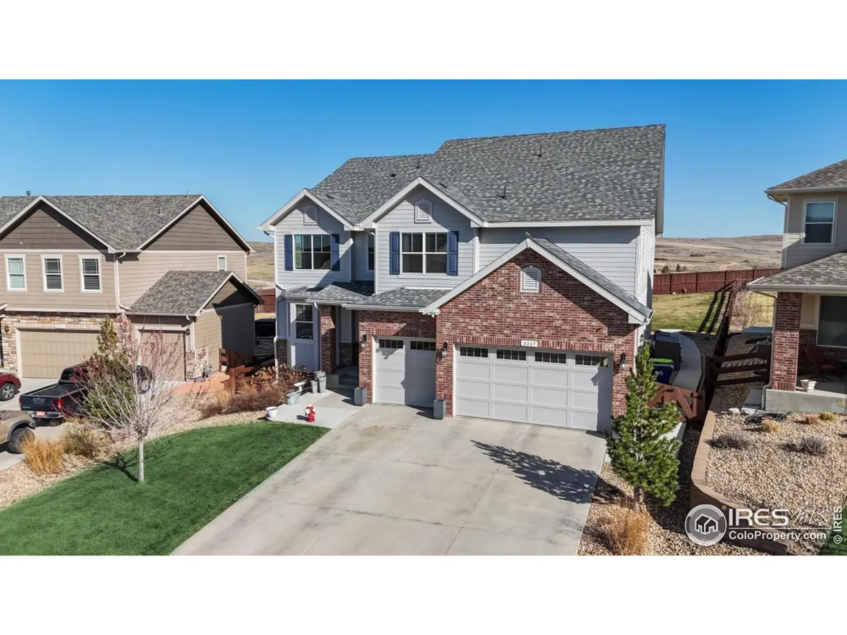 Denver Real Estate | View Stonefish Dr | 5 Beds, 4 Baths