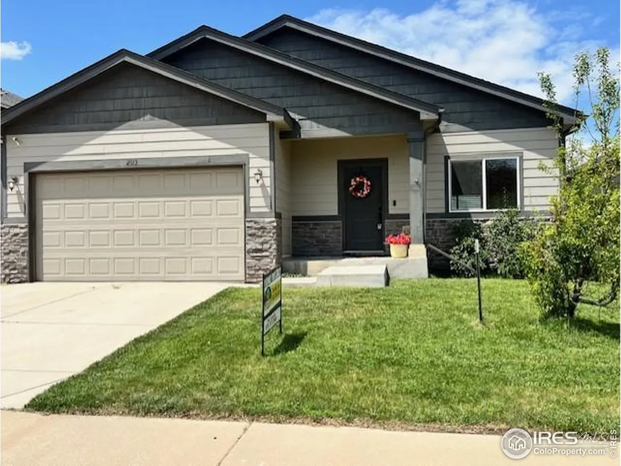 Denver Real Estate | View Village Dr | 3 Beds, 2 Baths