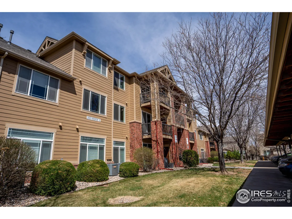 Denver Real Estate | View Windrow Dr, 203 | 2 Beds, 2 Baths