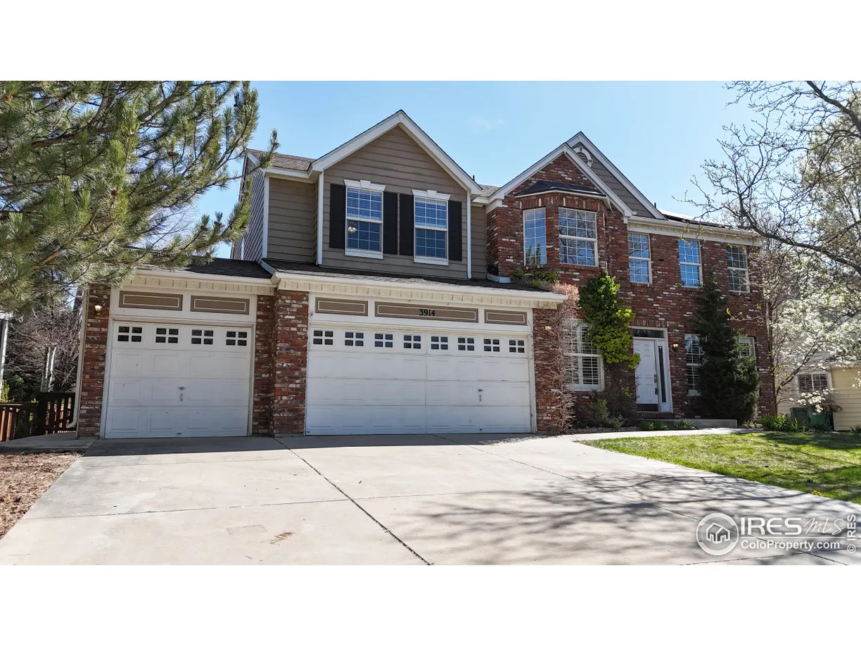 Denver Real Estate | View Grand Canyon St | 5 Beds, 2 Baths