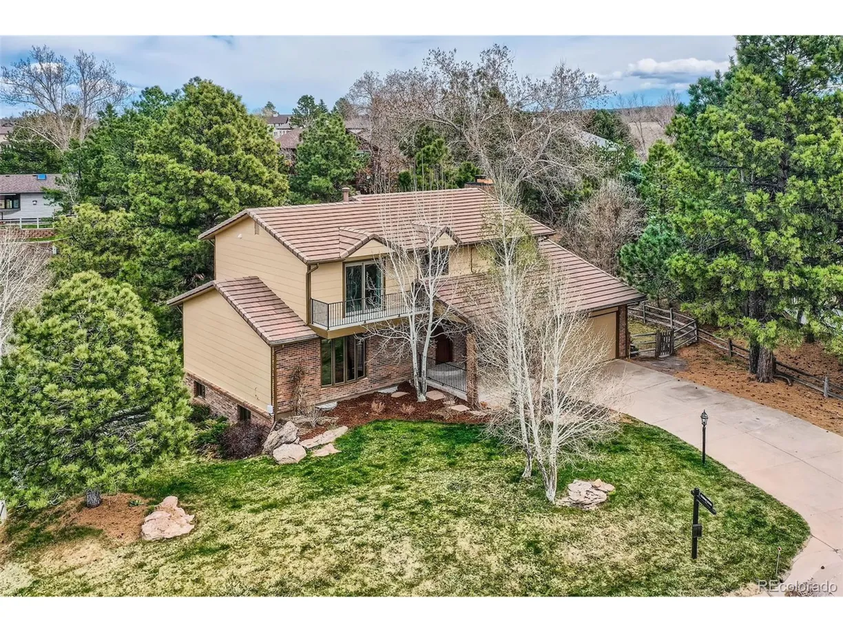 Denver Real Estate | View Pinery Pkwy | 3 Beds, 2 Baths