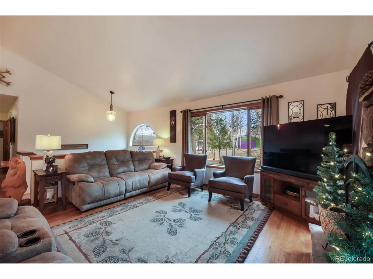 Denver Real Estate | View Bridle Dr | Listing