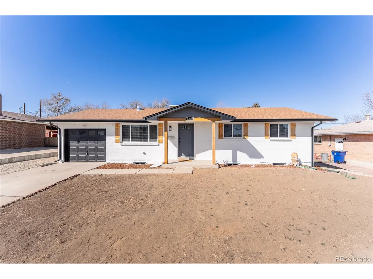 Denver Real Estate | View Bluebell Way | 5 Beds, 2 Baths