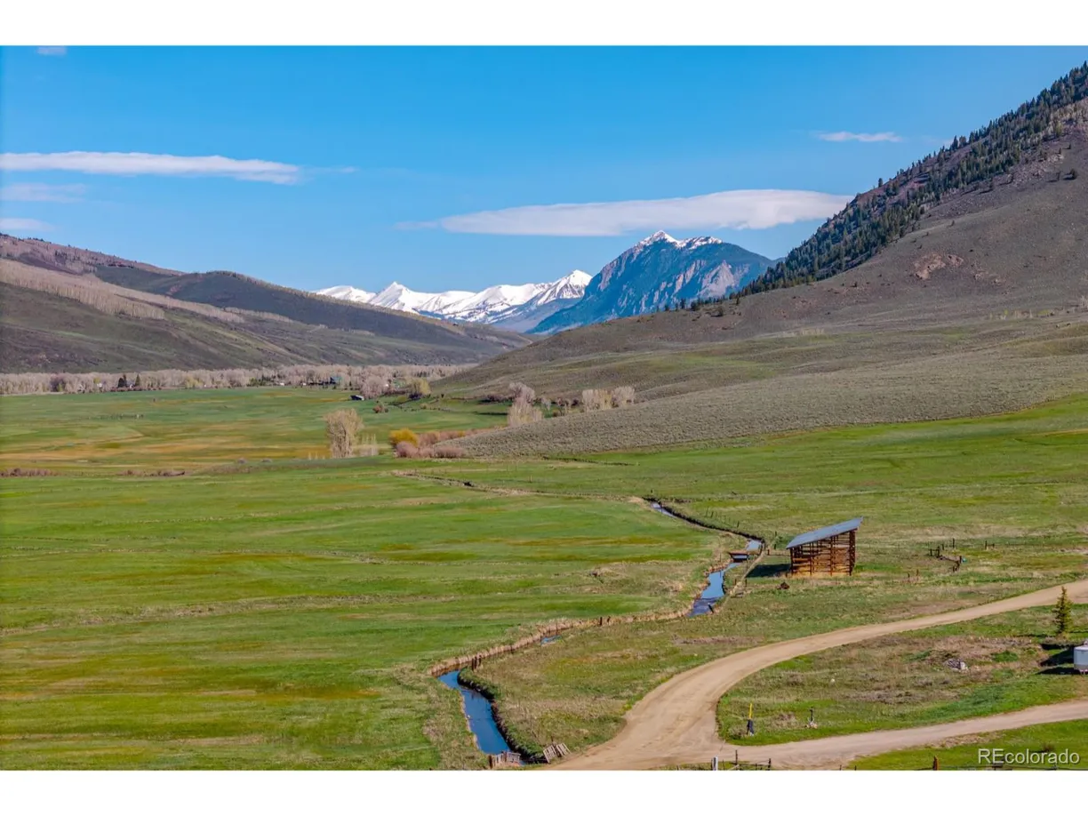 Denver Real Estate | View County Road 813