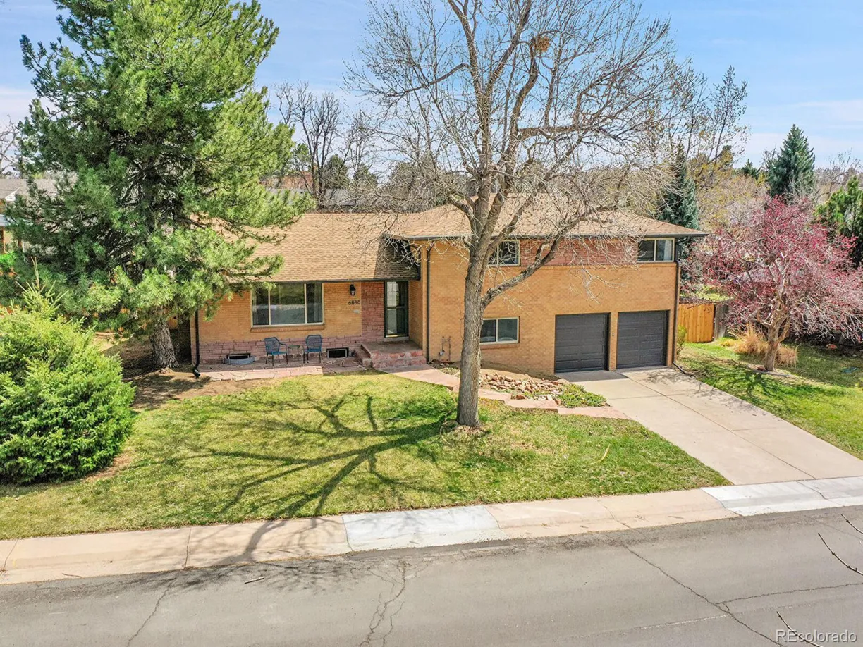 Denver Real Estate | View Steele St | 4 Beds, 3 Baths