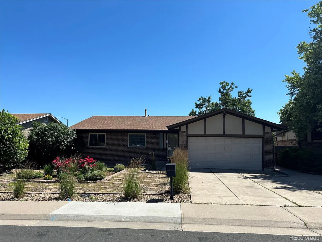 Denver Real Estate | View Rifle St | 4 Beds, 3 Baths