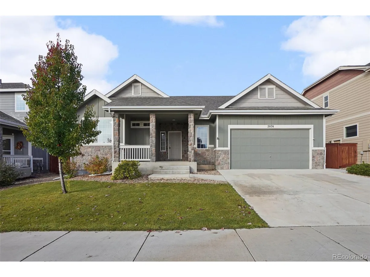 Denver Real Estate | View Reliance Dr | 5 Beds, 3 Baths