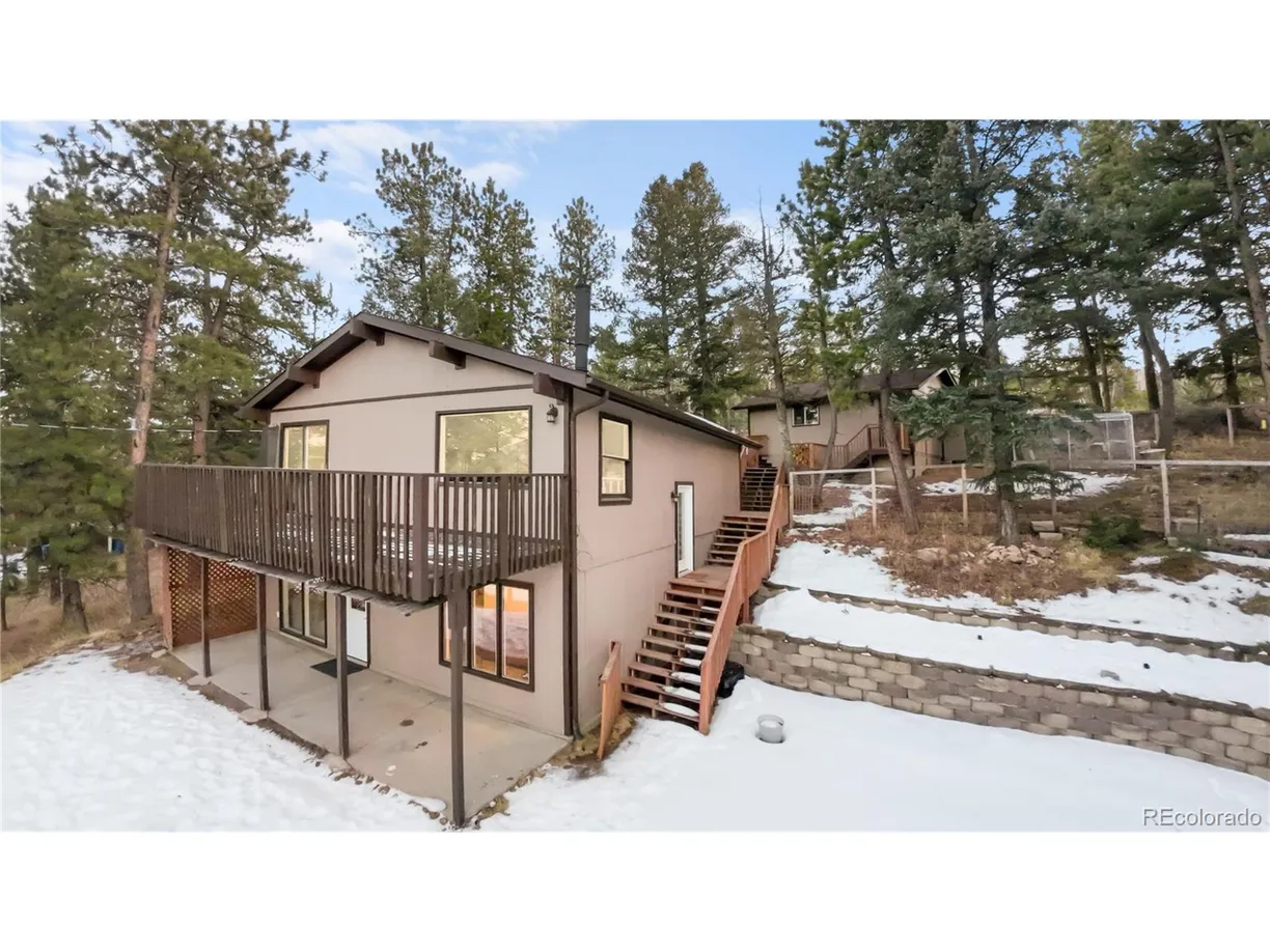 Denver Real Estate | View  | 3 Beds, 2 Baths
