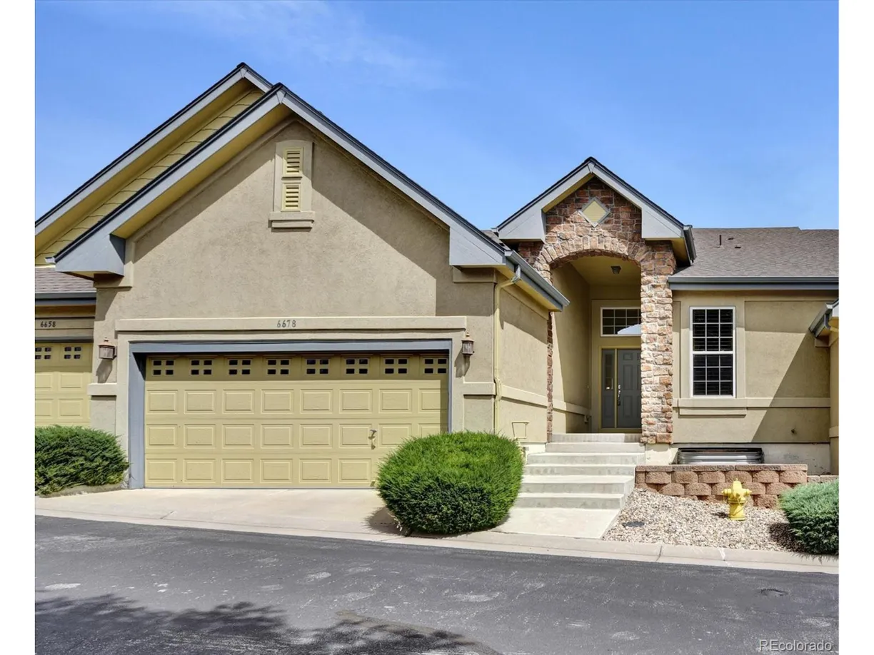 Denver Real Estate | View Shawnee Ct | 3 Beds, 3 Baths
