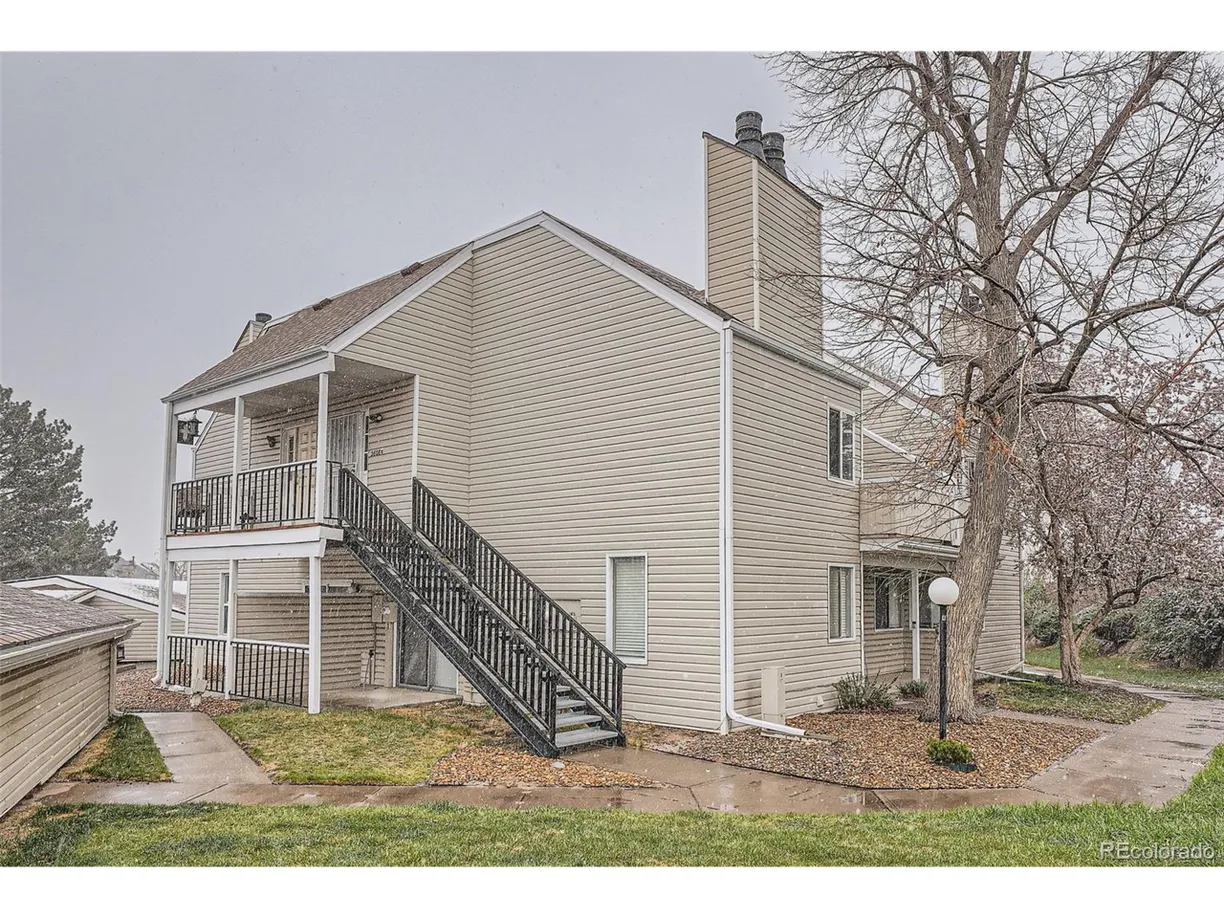 Denver Real Estate | View Xanadu Way, C | 1 Bed, 1 Bath