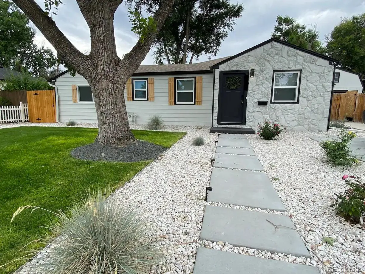 Denver Real Estate | View Saulsbury Ct | 4 Beds, 2 Baths