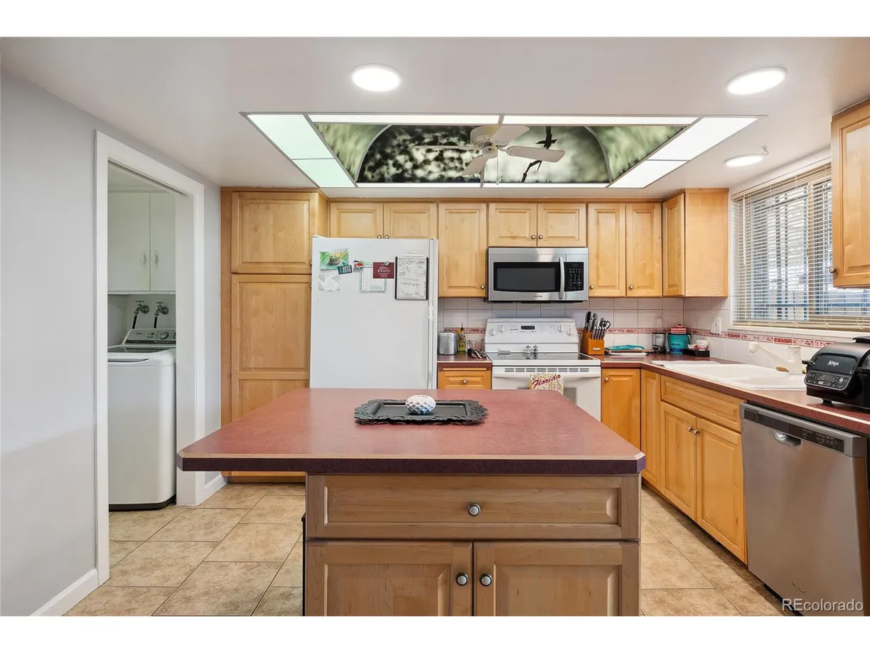 Denver Real Estate | View Oxford Dr | 3 Beds, 1 Bath