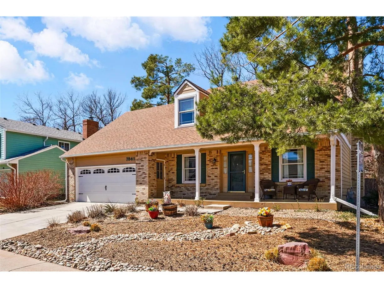 Denver Real Estate | View  | 4 Beds, 3 Baths