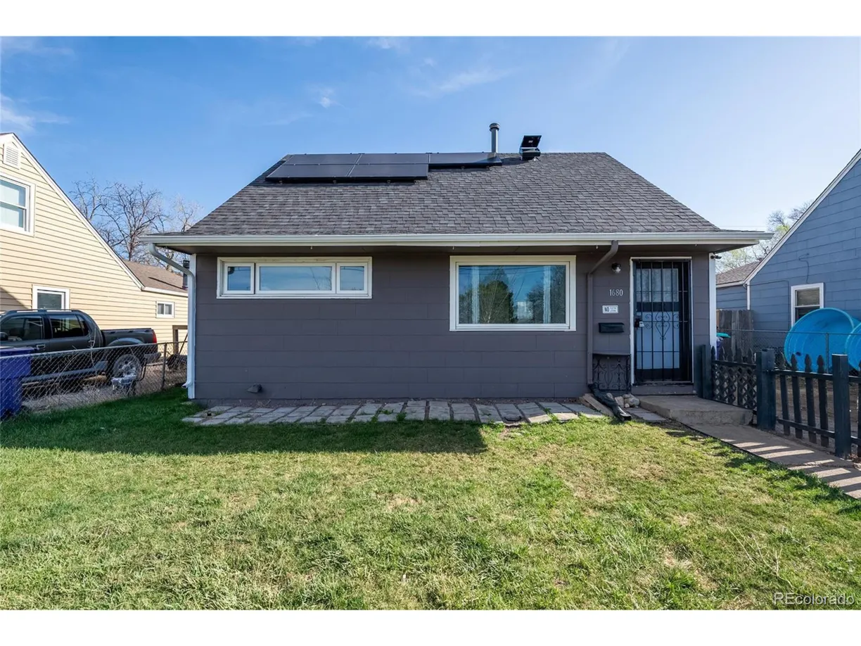 Denver Real Estate | View Mexico Ave | 3 Beds, 1 Bath
