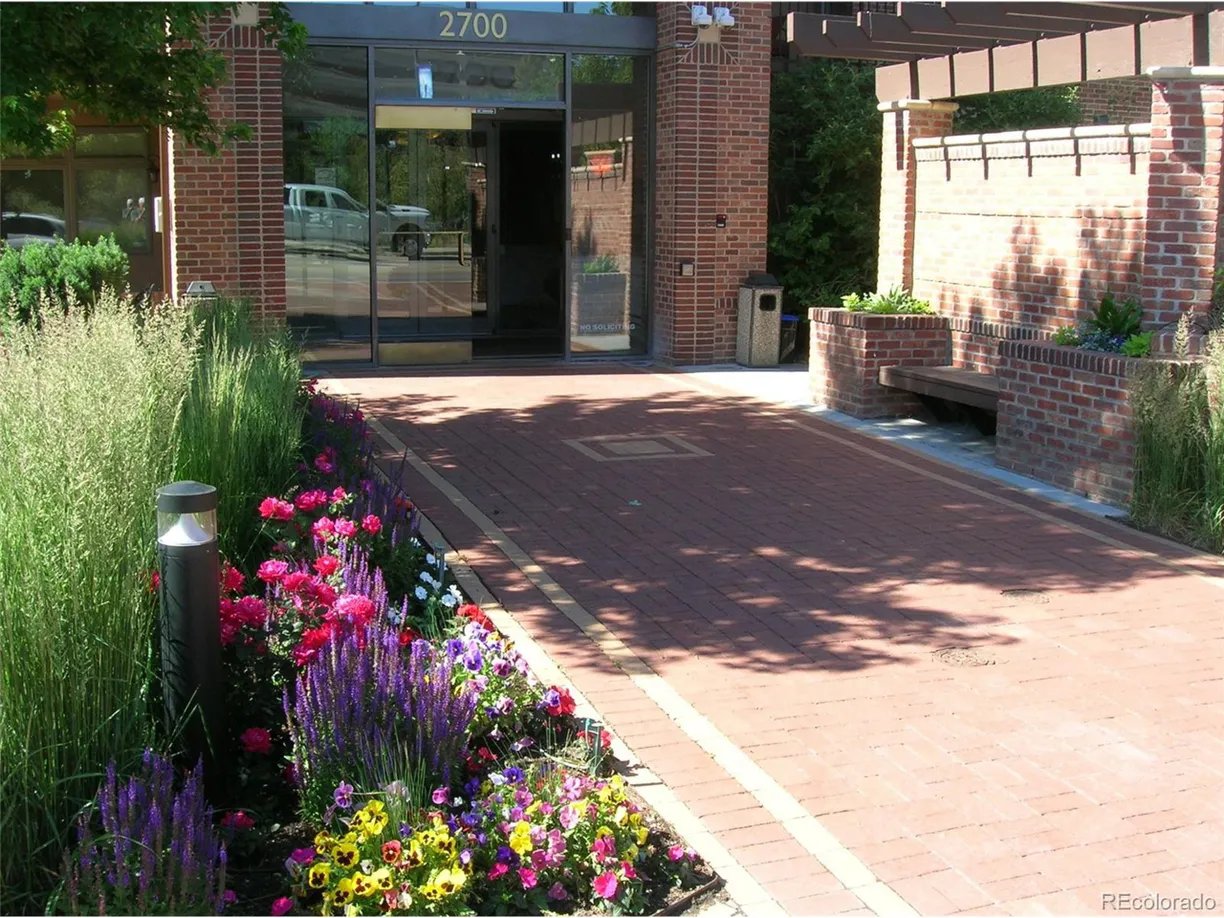Denver Real Estate | View Cherry Creek Dr, 302 | Listing