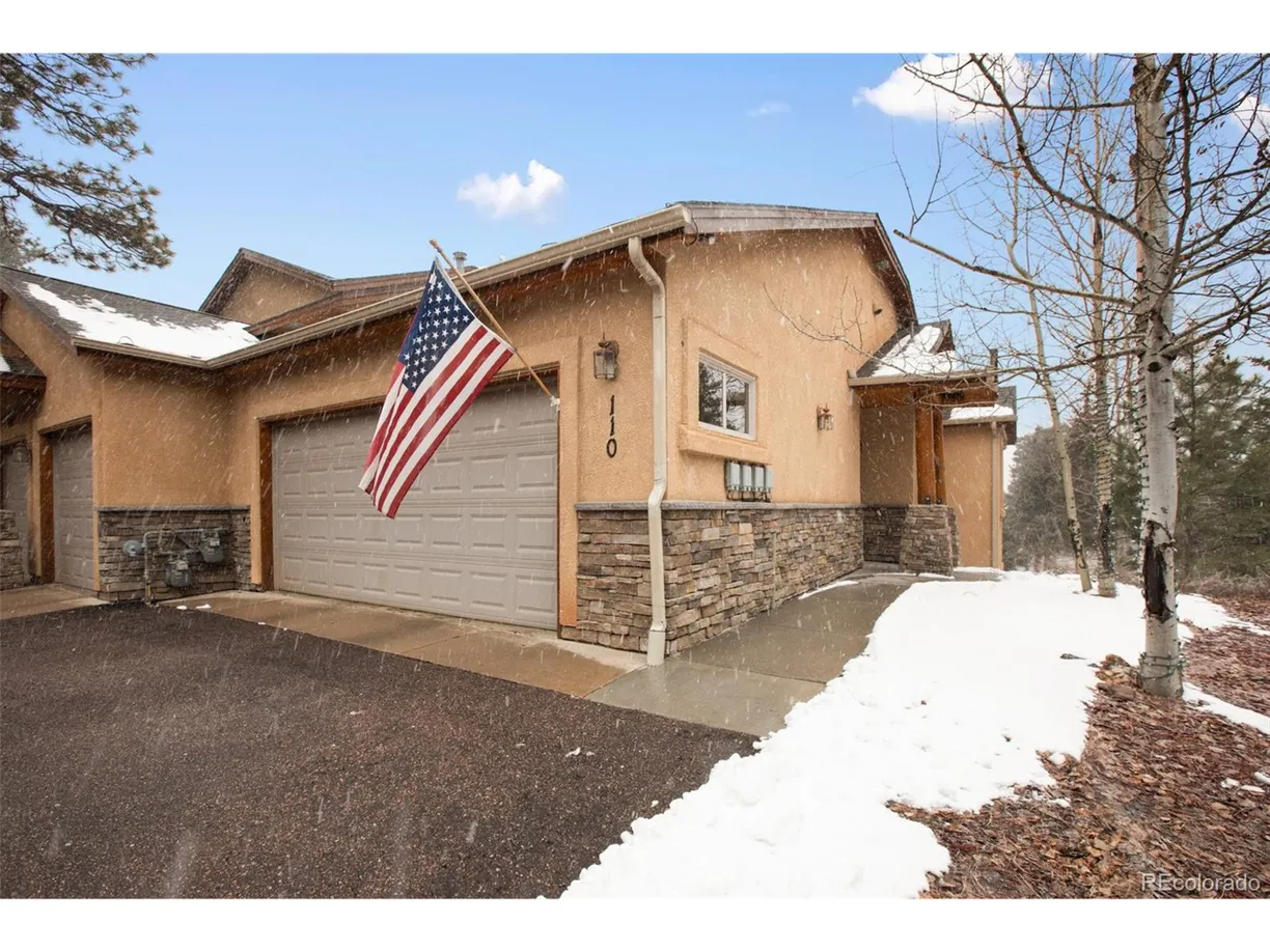Denver Real Estate | View Elk Grove Ln | 3 Beds, 2 Baths