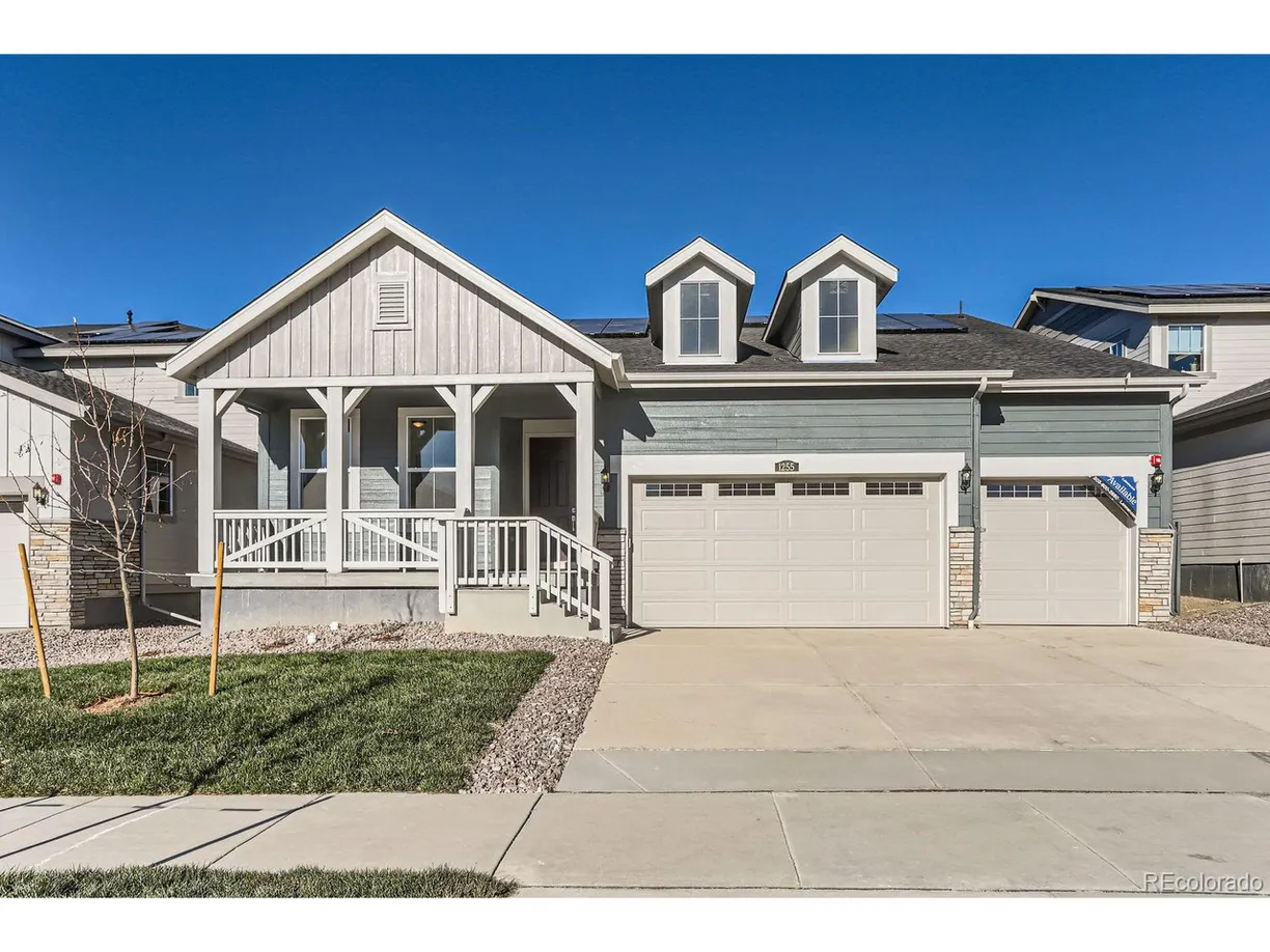 Denver Real Estate | View Sunrise Dr | 3 Beds, 3 Baths