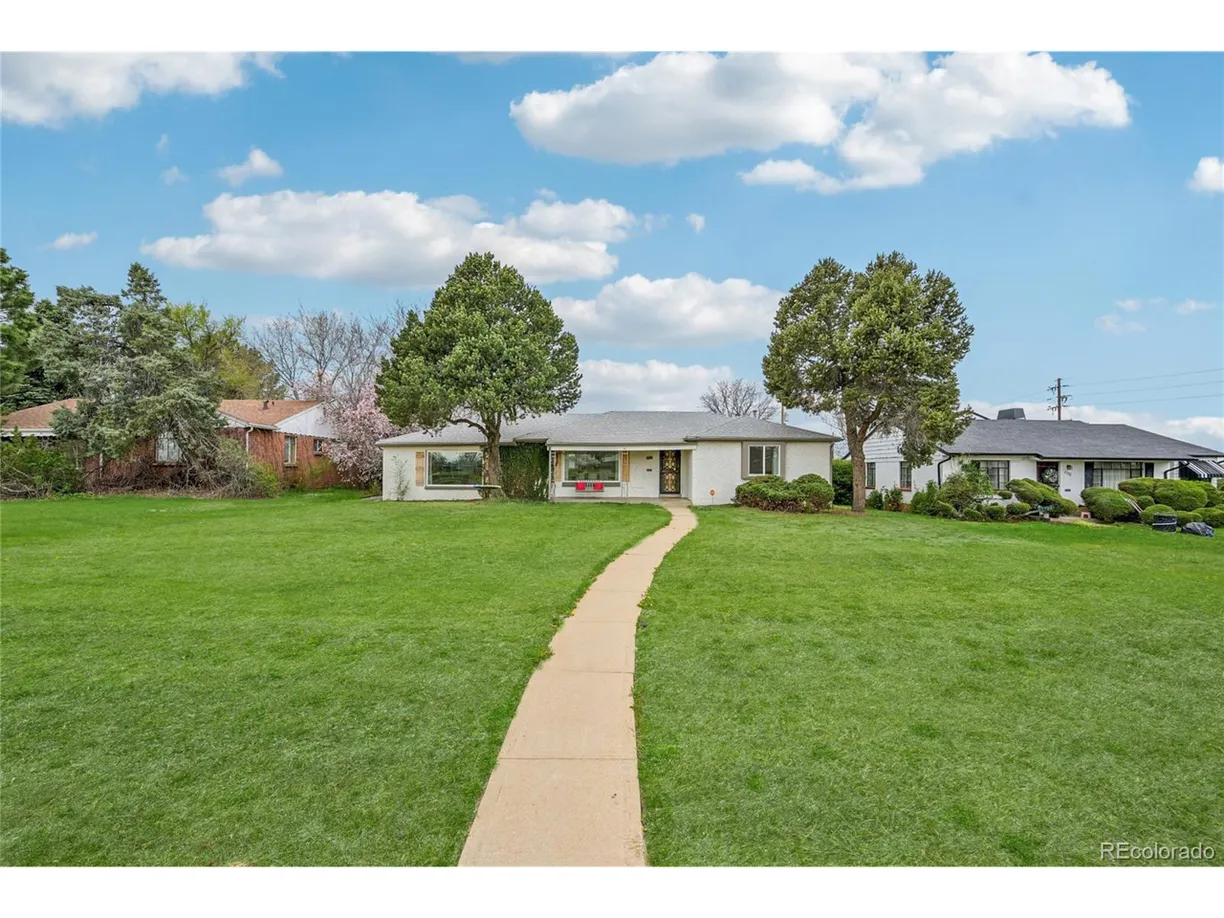 Denver Real Estate | View Monaco Pkwy | 4 Beds, 2 Baths