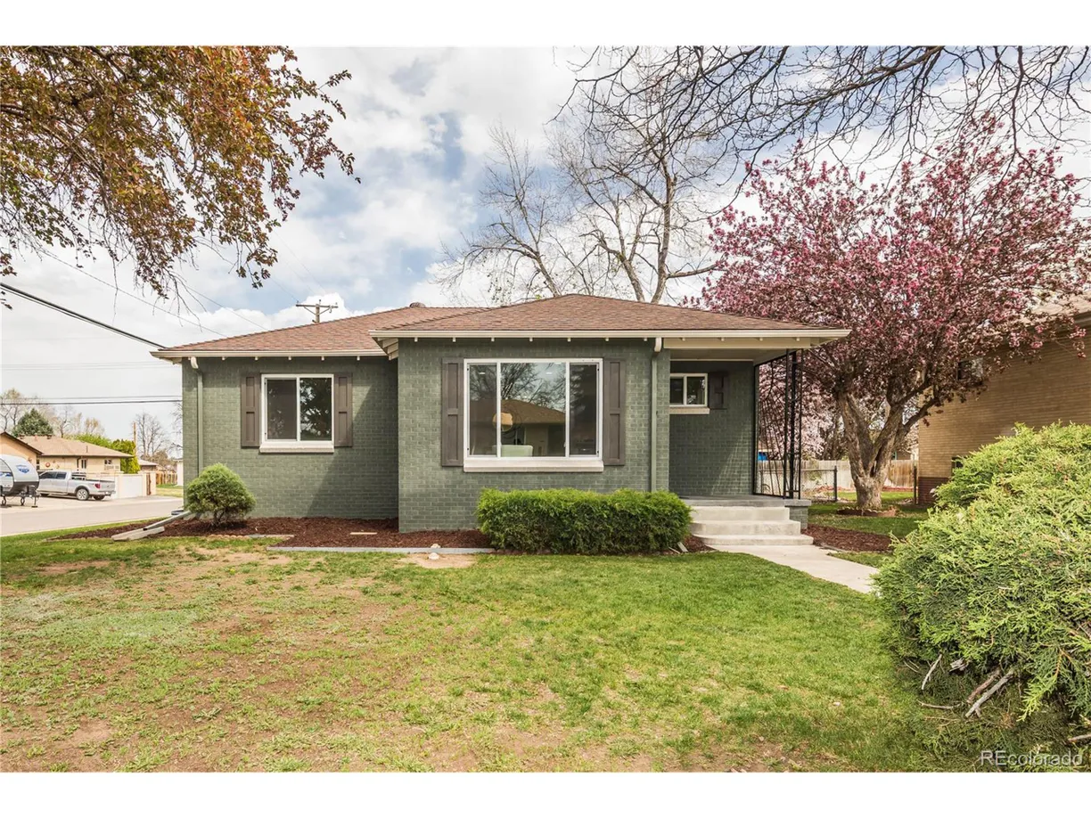 Denver Real Estate | View Yates St | 4 Beds, 2 Baths