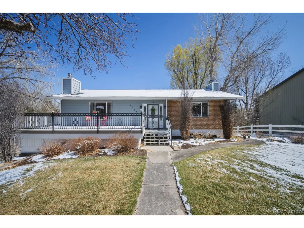 Denver Real Estate | View Wesley Pl | 4 Beds, 2 Baths