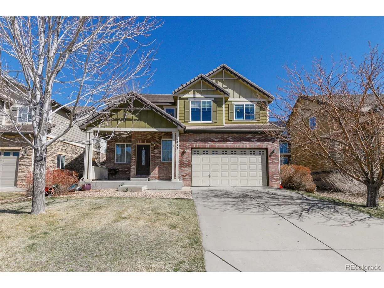 Denver Real Estate | View Algonquian Ct | 3 Beds, 2 Baths