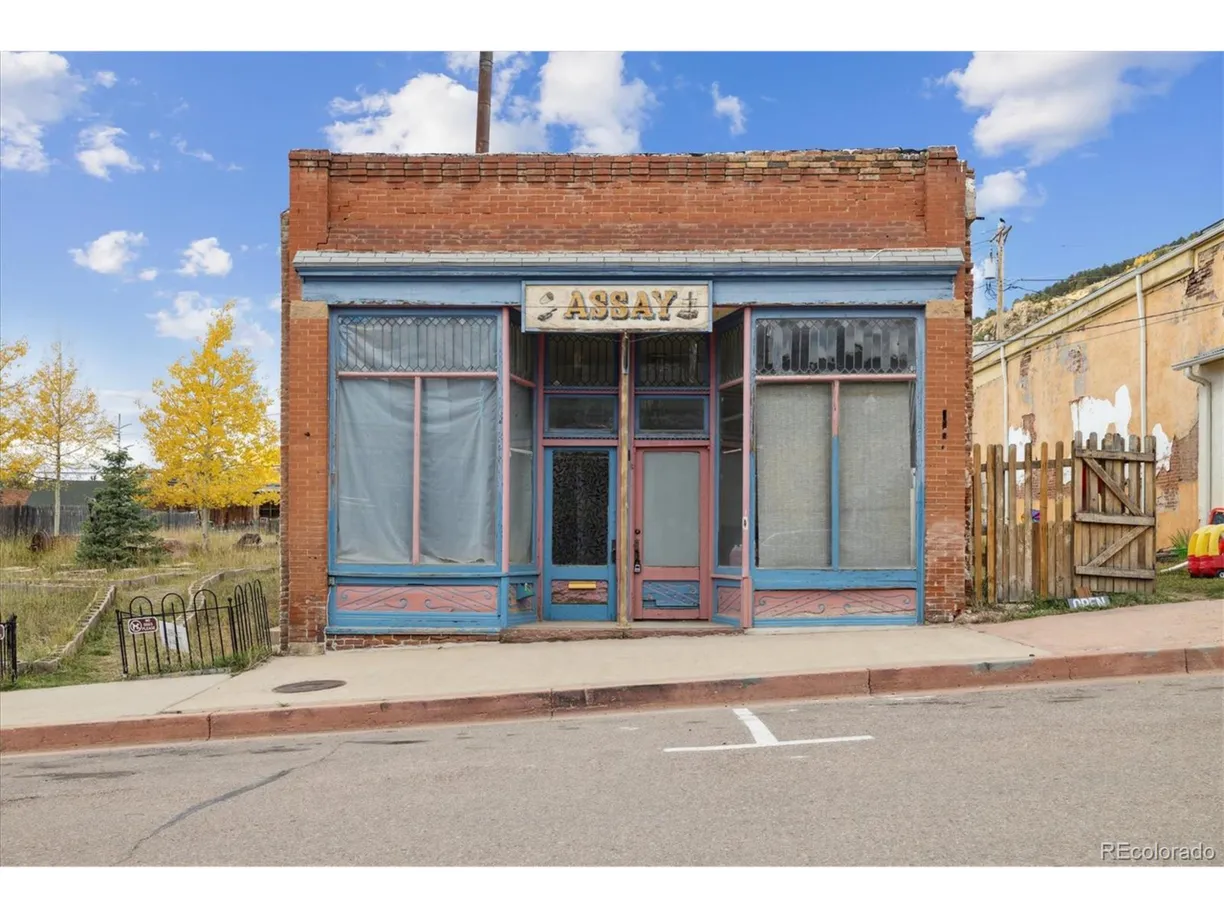 Denver Real Estate | View 3rd St | Listing