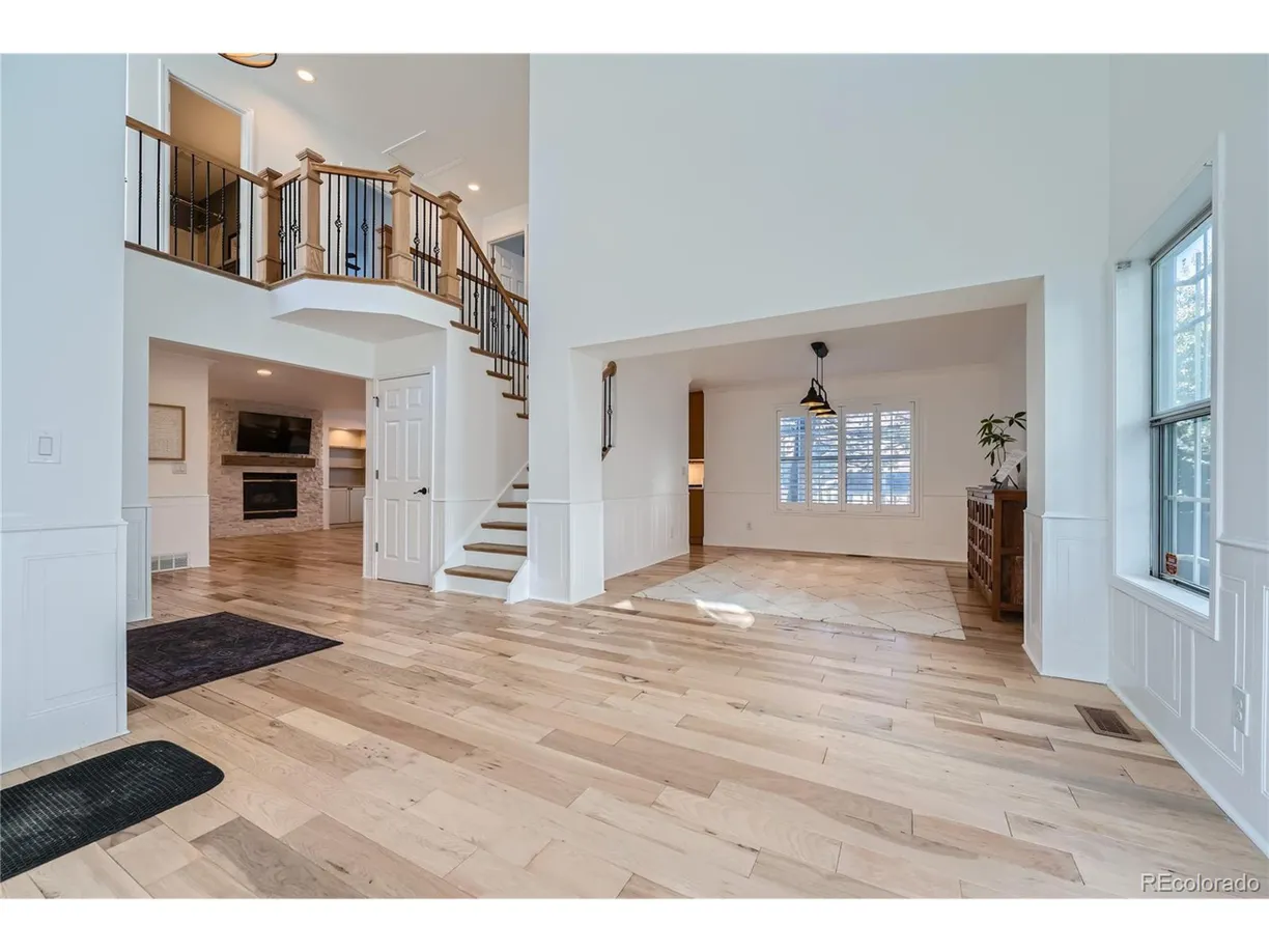 Denver Real Estate | View Wiltshire Dr | 5 Beds, 2 Baths