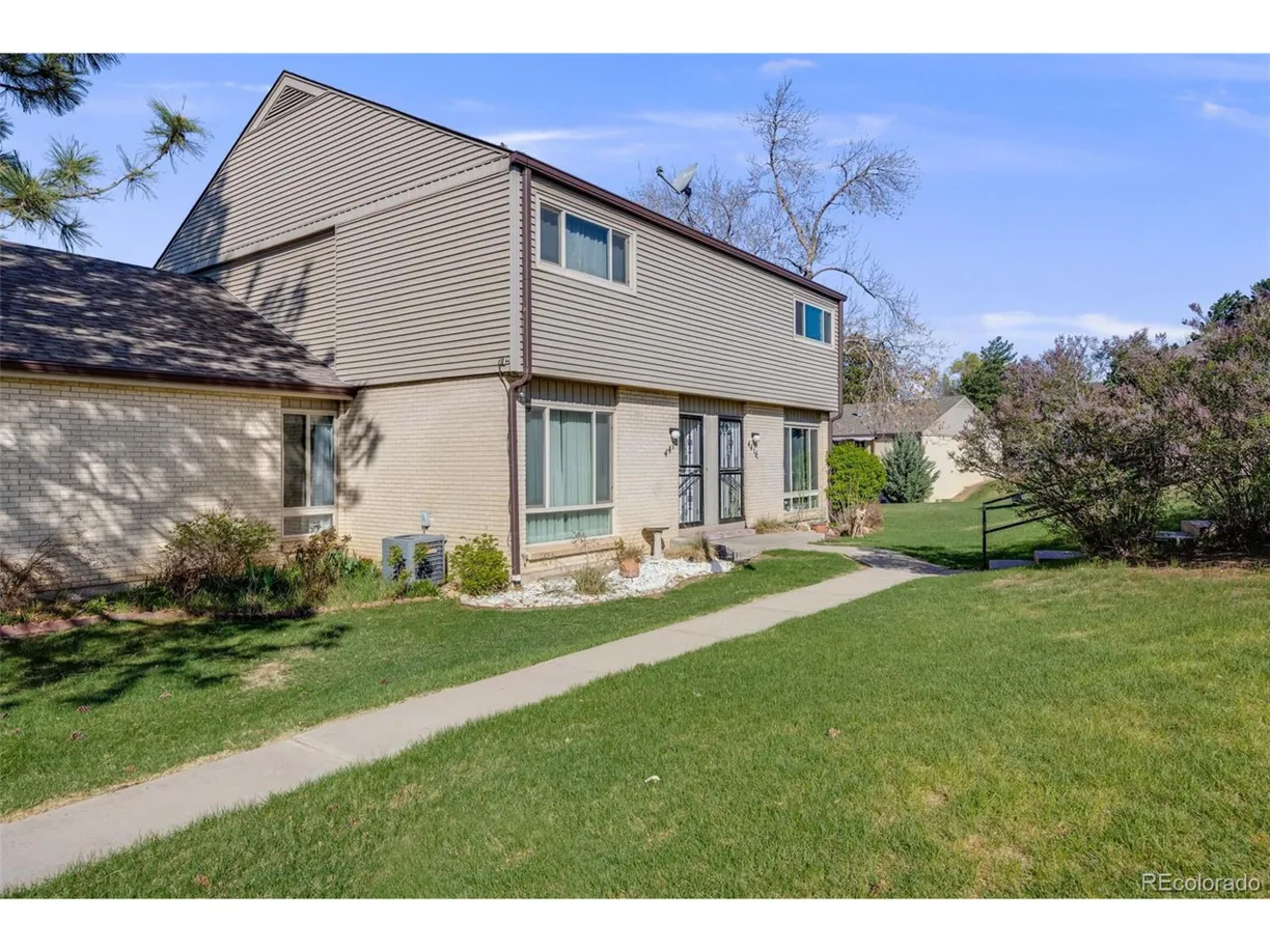 Denver Real Estate | View Pondview Dr | Listing