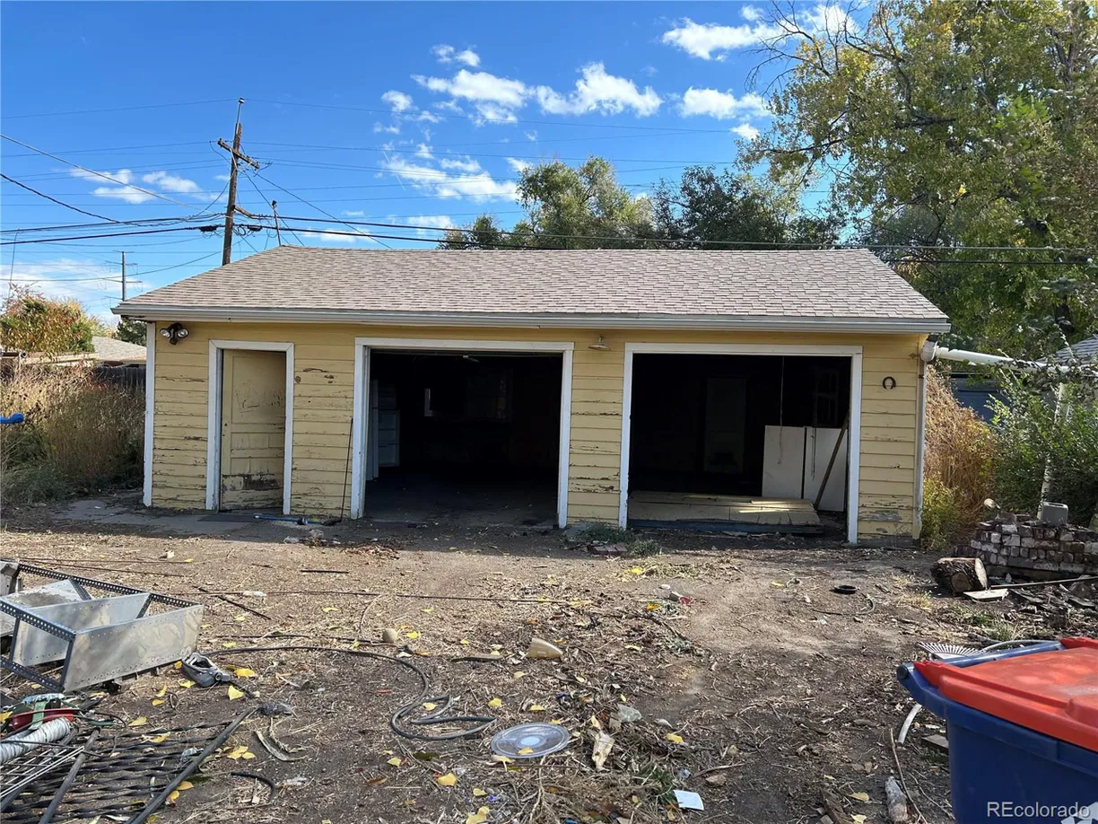 Denver Real Estate | View Harlan St | 3 Beds, 1 Bath