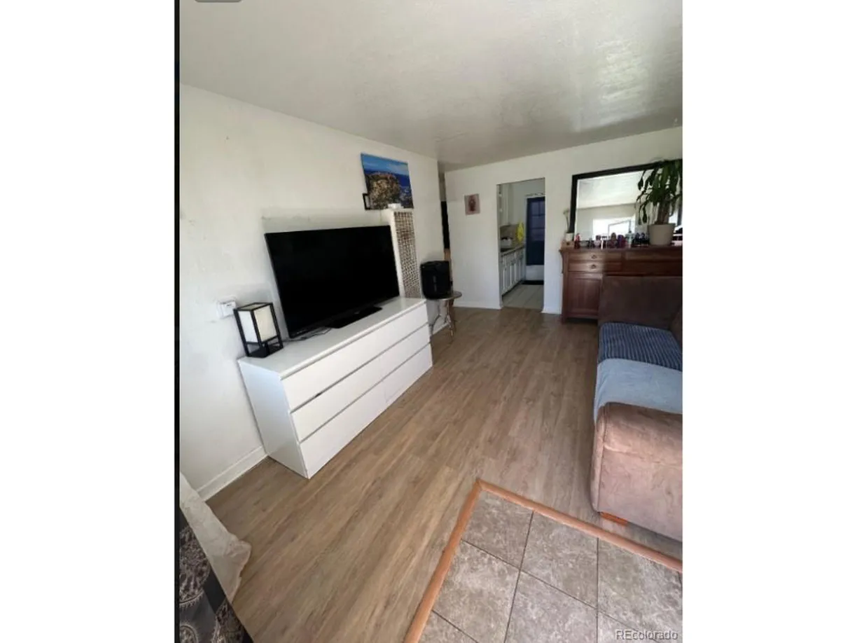 Denver Real Estate | View Akron St | Listing