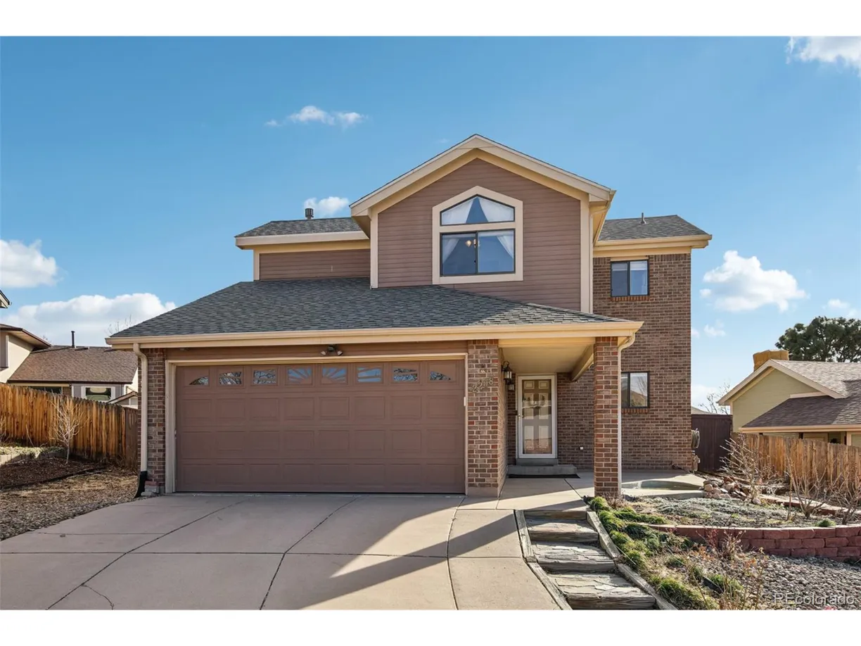 Denver Real Estate | View Eldridge Ct | 3 Beds, 2 Baths