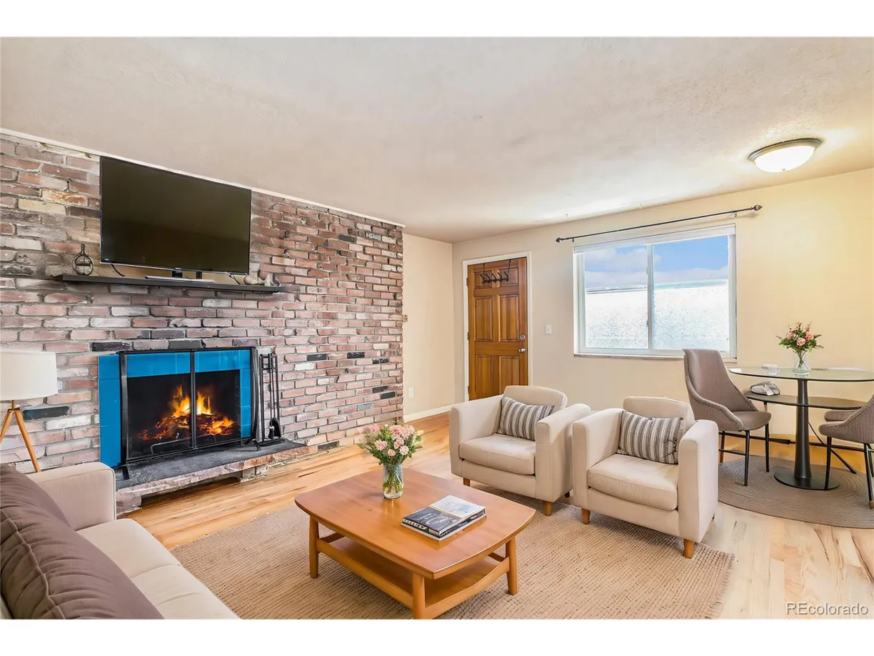 Denver Real Estate | View Pennsylvania St, 311 | 1 Bed, 1 Bath
