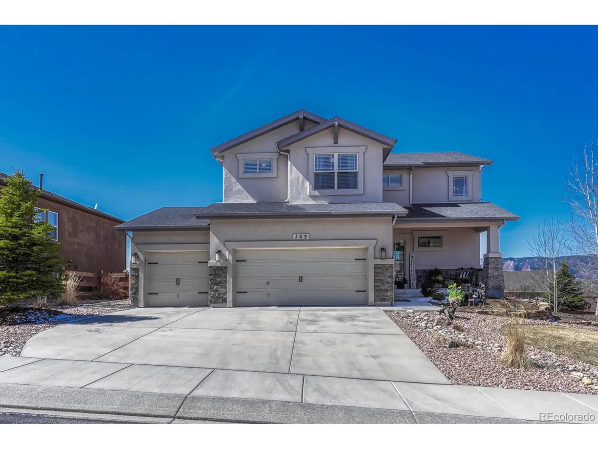 Denver Real Estate | View  | 5 Beds, 3 Baths