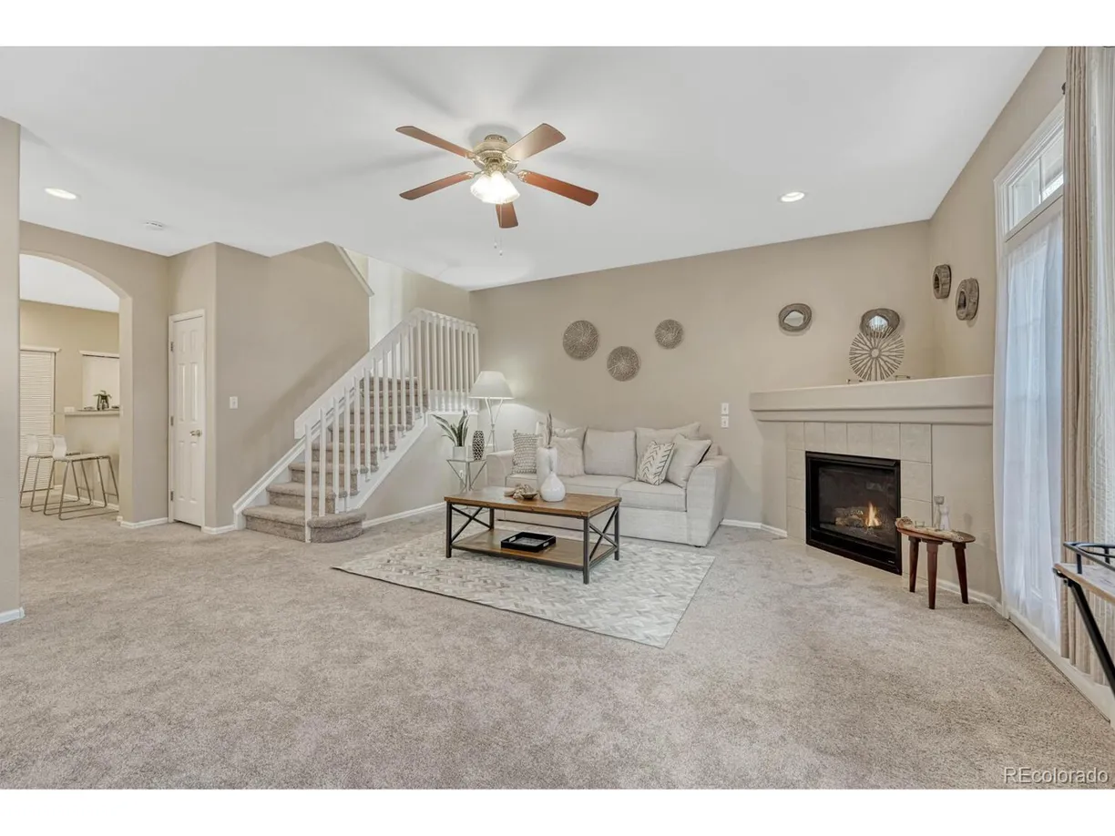 Denver Real Estate | View  | 2 Beds, 2 Baths