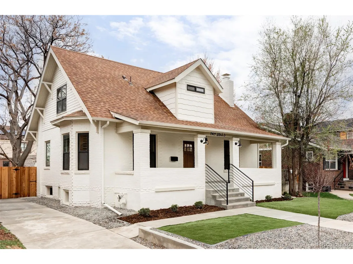 Denver Real Estate | View Albion St | 4 Beds, 3 Baths