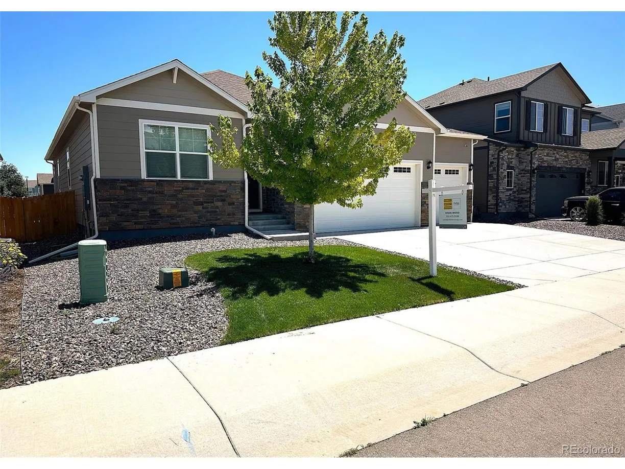 Denver Real Estate | View Normande Dr | 4 Beds, 2 Baths