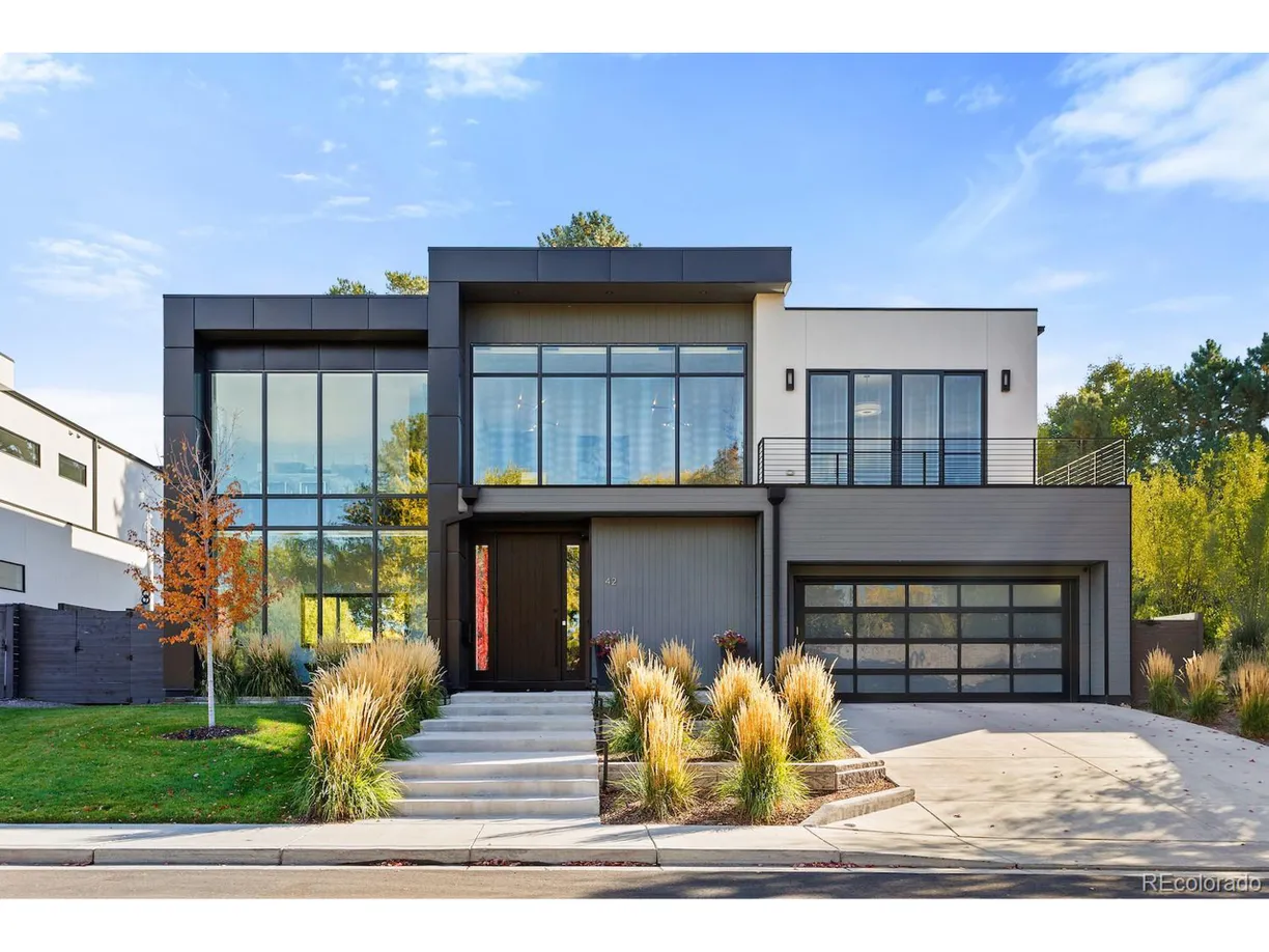 Denver Real Estate | View Ash St | Listing