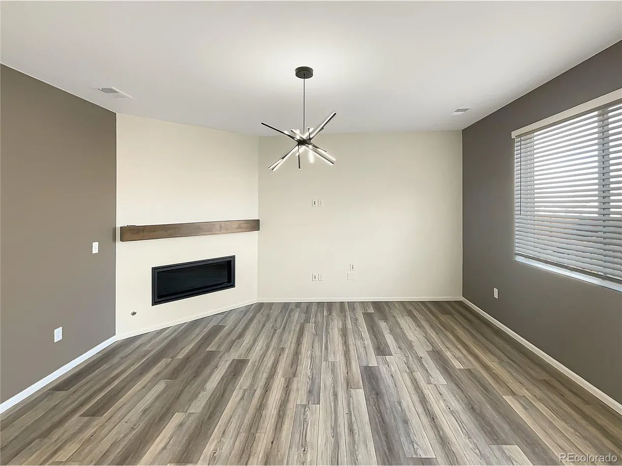 Denver Real Estate | View Edge Cliff St | Listing