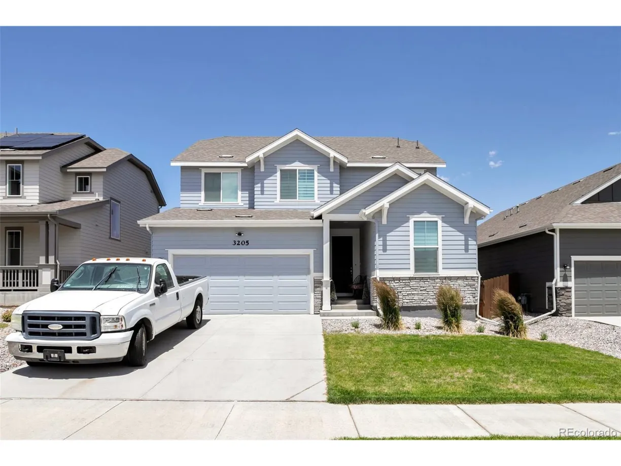 Denver Real Estate | View Beaumont Blvd | 4 Beds, 3 Baths